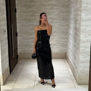 Abercrombie black sequence, straight neck, midi dress